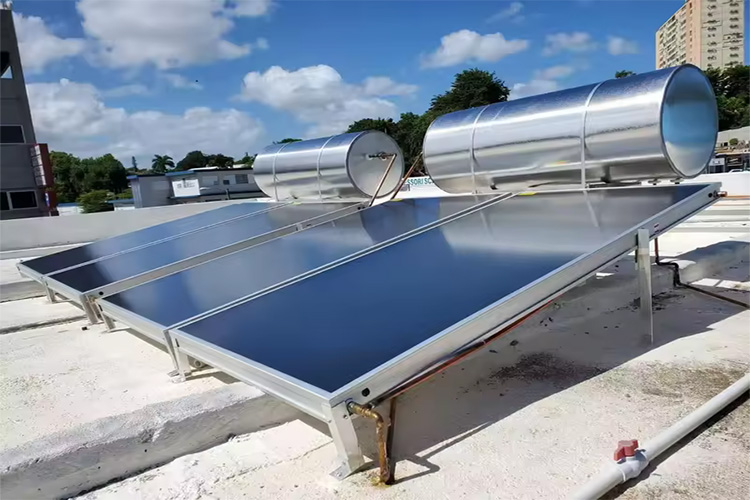 太陽熱温水器 太陽熱温水器